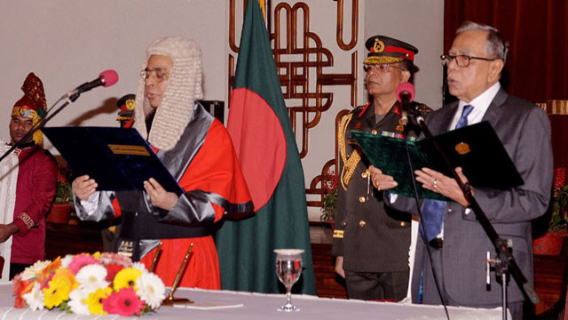 Mahmud Hossain takes oath as chief justice