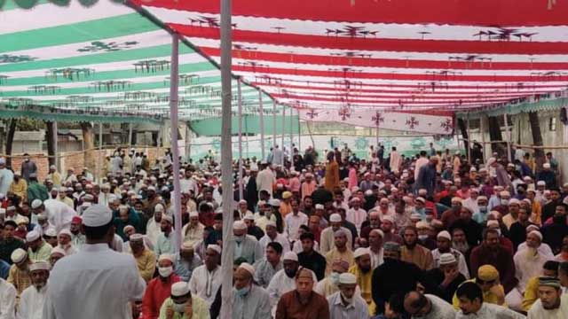 After much uncertainty, Eid jamaat held at Tetultala playground
