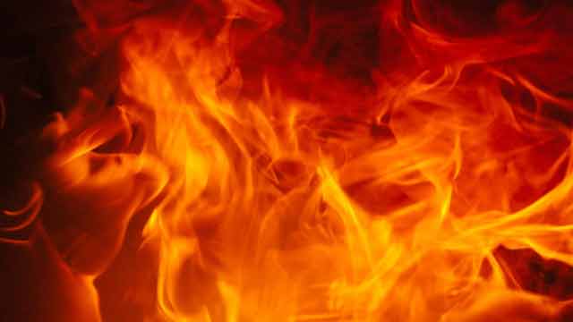 Woman killed in Dhanmondi building fire