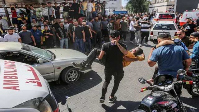 Over 400 die in deadly clash between Israeli troops and Hamas