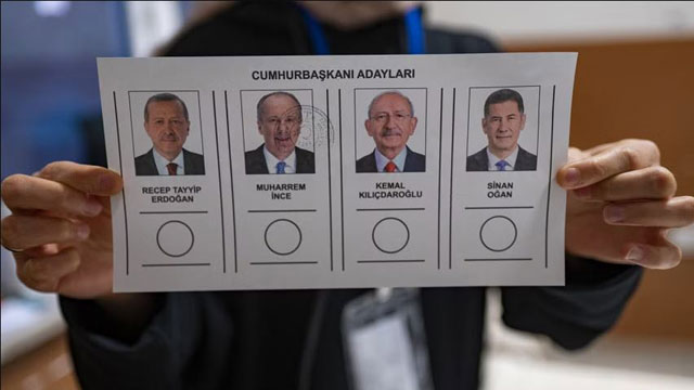 Turkey decides Erdogan's future in knife-edge vote