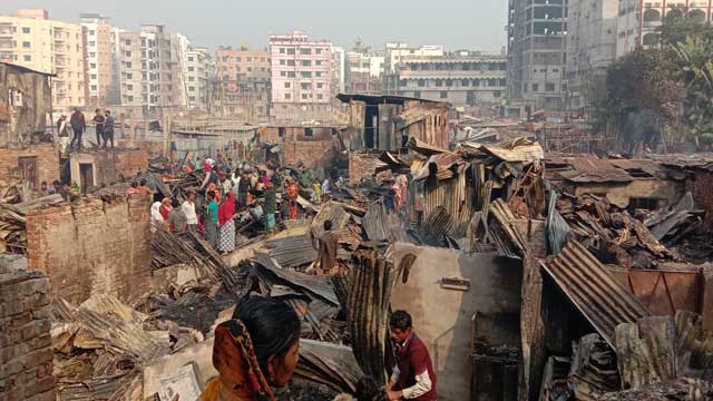 Mirpur slum fire doused