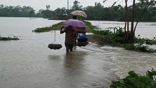 Fresh floods inundate Sunamganj