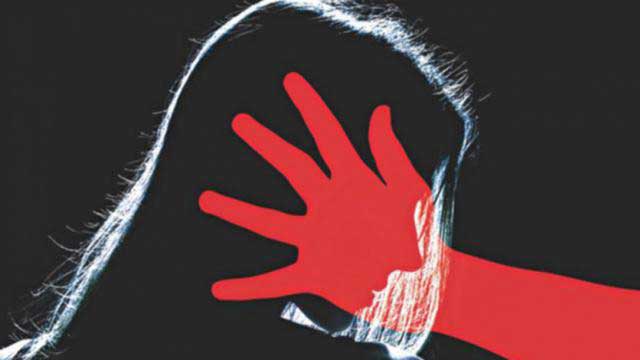 Schoolgirl, housewife 'raped'