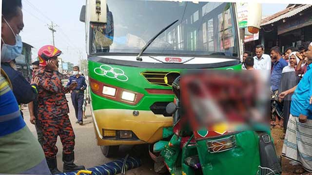 3 killed in Manikganj road accident