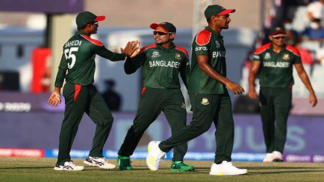 Bangladesh crush PNG to reach Super 12’s