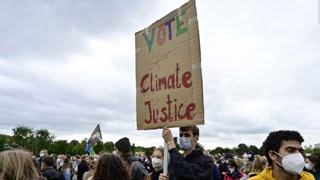 UN adopts landmark resolution on climate justice