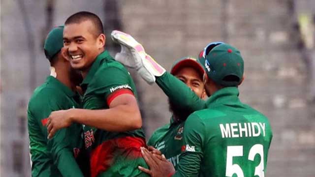 England 203/3 against Bangladesh in second ODI