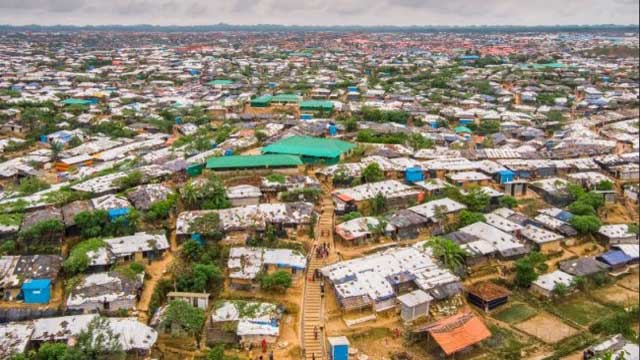 Man killed in gunfight between two groups at Rohingya camp
