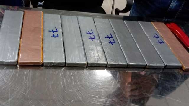34 kg gold seized at Sylhet airport, 4 passengers held