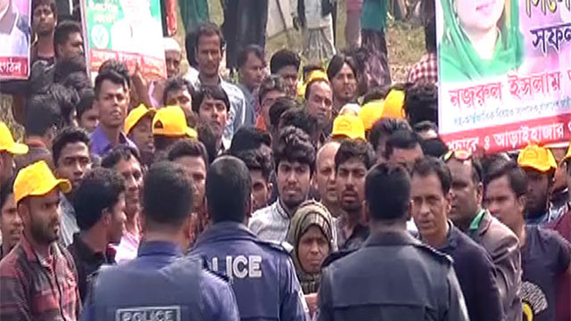 Khaleda Zia‘s motorcade comes under attack on way to Sylhet