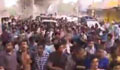 হাজার হাজার জনতা বেষ্টিত আদালতের কাছাকাছি খালেদা জিয়া