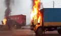 2 buses set on fire in Cumilla