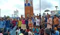 Tea workers block Sylhet road demanding wage hike to Tk 300
