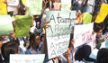 Viqarunnisa students continue demo demanding teacher’s release