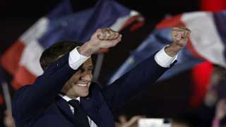 World leaders congratulate France's Macron on election victory