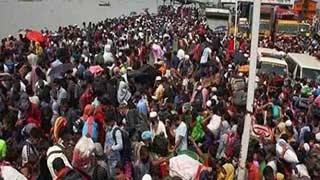 Paturia ferry ghat witnesses mad rush