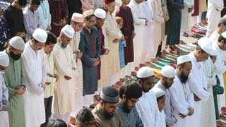 Main Eid-ul-Fitr jamaat held at National Eidgah