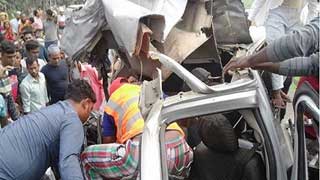 3 killed in Tangail road crash