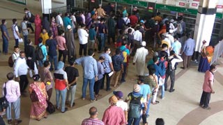 Hundreds rush to Kamalapur Railway Station to claim ticket refunds