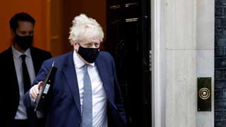 UK PM, high-level govt officials banned from entering Russia
