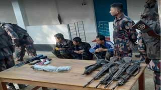 14 members of Myanmar BGP seek shelter in Bangladesh