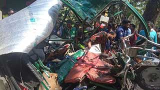 7 killed in Pirojpur road accident