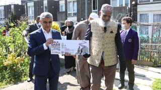 London mayor Sadiq Khan joins 101-year-old Dabirul in his ‘Global Walk Challenge’