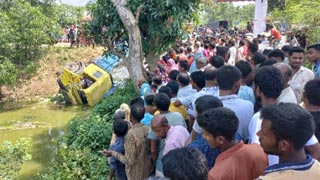 Four teachers among five killed in Naogaon road accident