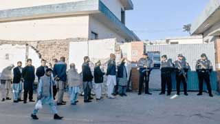 Five killed in violent Pakistan elections