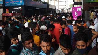 Eid train tickets: Sold out online, long queues at stations