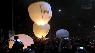 31st night: DMP slaps restrictions on flying of sky lanterns
