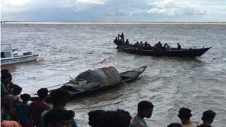 Three go missing as 2 boats sink in Rajshahi