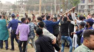 Clash between AL front orgs in Manikganj