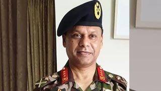 Newly-appointed army chief adorned with rank badge of General
