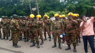 Bangladesh army personnel to work in controlling Ctg depot fire