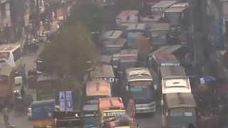 Traffic slows to a crawl on Dhaka-Chittagong highway