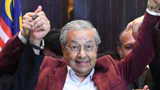 Mahathir-led opposition gets historic victory