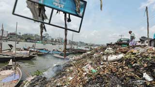 Court warns Dhaka Wasa MD about Buriganga pollution