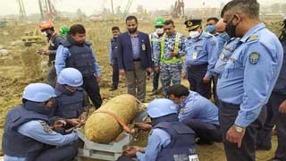 ‘1971 bomb’ weighing 250kg found in Dhaka airport area