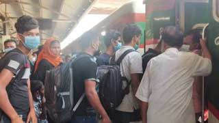 People start leaving Dhaka ahead of lockdown