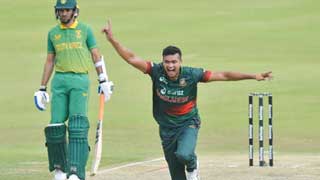 Taskin takes five as Bangladesh dismiss SA for 154