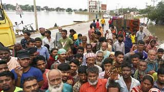 Sylhet floods: Hundreds wait for relief