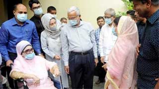Khaleda Zia undergoes health check-up at Evercare, returns home