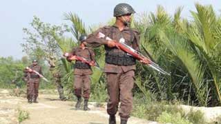 Man found shot dead in Chapainawabganj border area