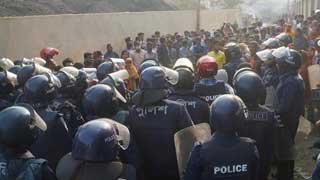  Journo hurt in ‘cop action’ in Gazipur