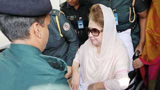 Khaleda Zia declines health check at BSMMU