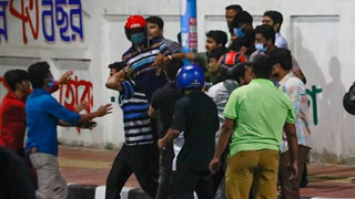 60 injured in clashes during anti-Modi protests
