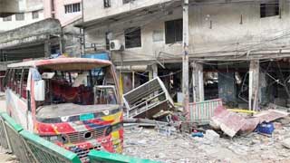 Moghbazar building may collapse anytime