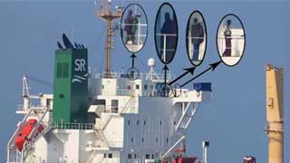 Hijacked Bangladeshi ship: Foreign navies prepare raid; ship-owning firm opposes move